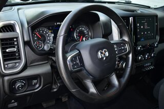 2025 Ram 1500 Warlock 4x4 Crew Cab 5'7" Box — photo 15