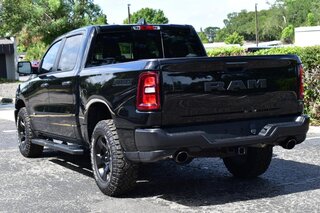 2025 Ram 1500 Warlock 4x4 Crew Cab 5'7" Box — photo 3