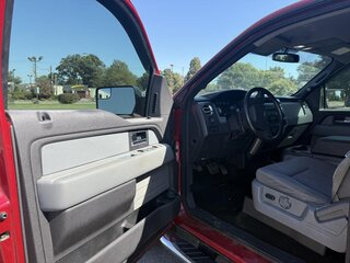 2012 Ford F150 4WD SuperCrew 145" XL — photo 10