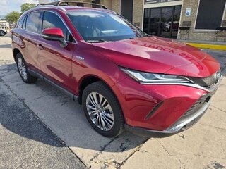 2021 Toyota Venza Limited — photo 2
