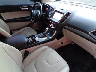 2018 Ford Edge Titanium — photo 15