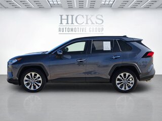 2019 Toyota Rav4 Limited — photo 8