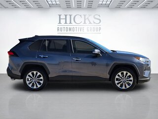 2019 Toyota Rav4 Limited — photo 4
