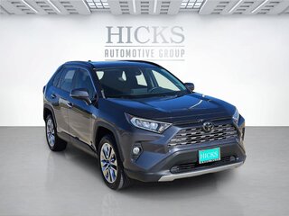 2019 Toyota Rav4 Limited — photo 3