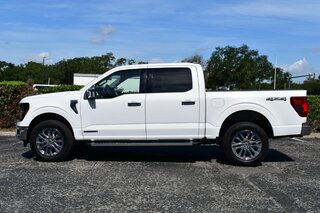 2025 Ford F-150 XLT 4WD SuperCrew 5.5' Box — photo 2