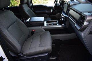 2025 Ford F-150 XLT 4WD SuperCrew 5.5' Box — photo 14