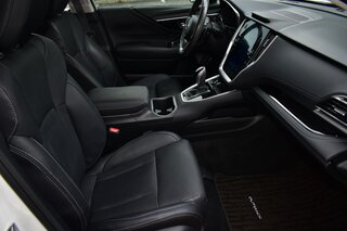 2023 Subaru Outback Limited XT CVT — photo 13