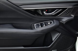 2023 Subaru Outback Limited XT CVT — photo 17