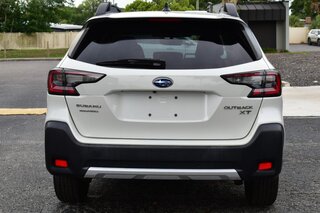 2023 Subaru Outback Limited XT CVT — photo 4