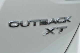 2023 Subaru Outback Limited XT CVT — photo 9