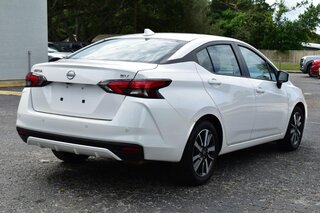 2024 Nissan Versa SV CVT — photo 5