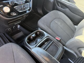 2019 Chrysler Pacifica Touring Plus FWD — photo 15