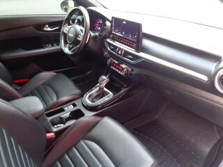 2023 Kia FORTE GT 7A — photo 14