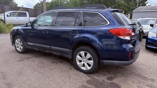 2011 Subaru Outback 2.5I LIMITED — photo 3
