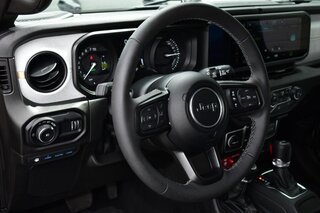 2025 Jeep Wrangler 4xe Willys 4x4 — photo 16