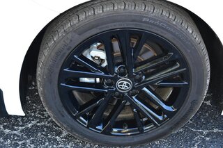 2026 Toyota Camry SE (Natl) — photo 8