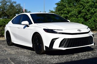 2026 Toyota Camry SE (Natl) — photo 6