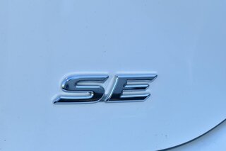 2026 Toyota Camry SE (Natl) — photo 9