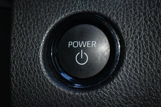 2026 Toyota Camry SE (Natl) — photo 18