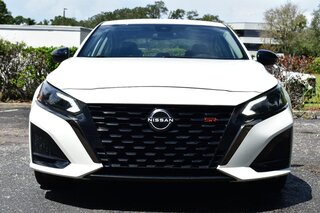 2024 Nissan Altima 2.5 SR Sedan — photo 5