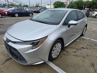 2022 Toyota Corolla LE — photo 1
