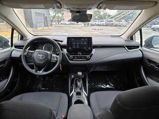 2022 Toyota Corolla LE — photo 11