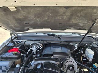 2011 GMC Yukon XL SLE — photo 16