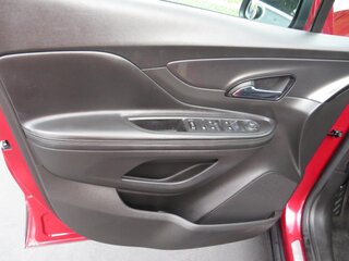 2019 Buick Encore FWD 4dr Preferred — photo 11