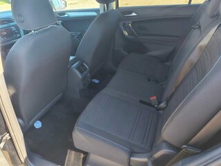 2022 Volkswagen Tiguan S — photo 11