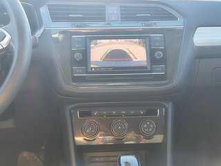 2022 Volkswagen Tiguan S — photo 16