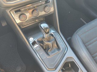 2022 Volkswagen Tiguan S — photo 14