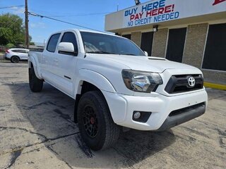 2015 Toyota Tacoma Base V6 — photo 2
