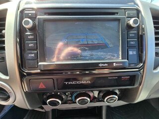2015 Toyota Tacoma Base V6 — photo 12