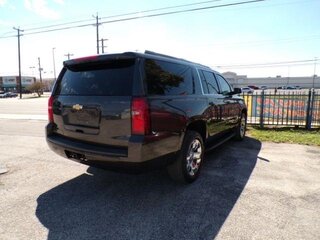 2018 Chevrolet Suburban LS — photo 2