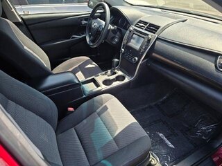 2017 Toyota Camry LE — photo 7