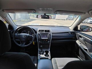 2017 Toyota Camry LE — photo 15