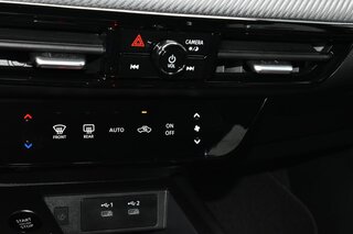 2026 Nissan Kicks SR FWD — photo 18