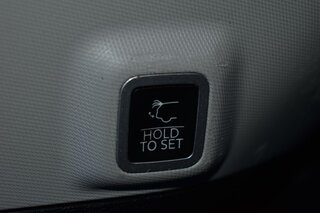 2022 Jeep Grand Cherokee 4x4 — photo 15