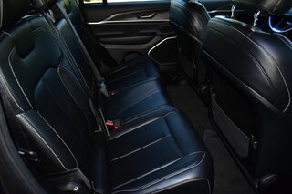 2022 Jeep Grand Cherokee 4x4 — photo 11