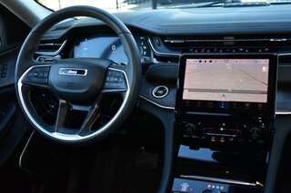 2022 Jeep Grand Cherokee 4x4 — photo 10