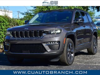 2022 Jeep Grand Cherokee 4x4 — photo 1