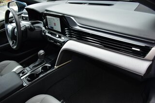 2026 Toyota Camry SE (Natl) — photo 13