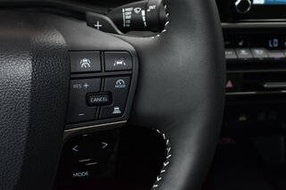 2026 Toyota Camry SE (Natl) — photo 20