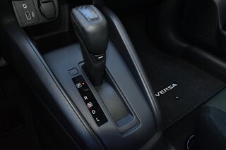 2024 Nissan Versa S CVT — photo 14