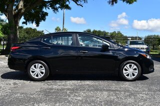 2024 Nissan Versa S CVT — photo 7