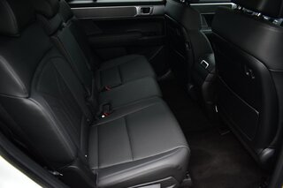 2026 Hyundai Santa Fe Hybrid SEL FWD — photo 11