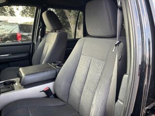 2017 Ford Expedition Platinum — photo 14