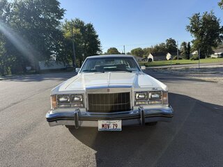 1979 Lincoln Versailles Versailles — photo 10