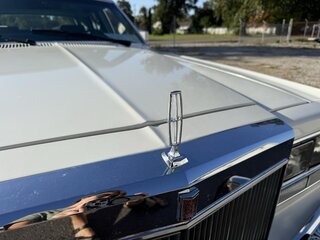1979 Lincoln Versailles Versailles — photo 9