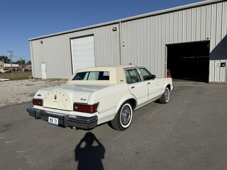 1979 Lincoln Versailles Versailles — photo 7